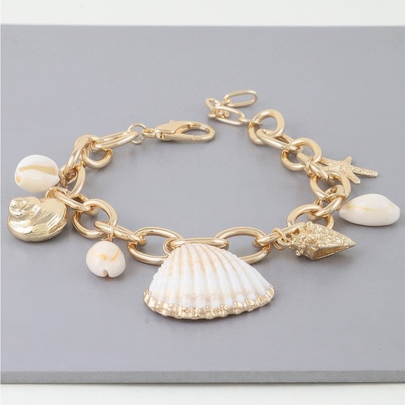 Multi Seashell Charm Chain Bracelet - Picture 2 of 3